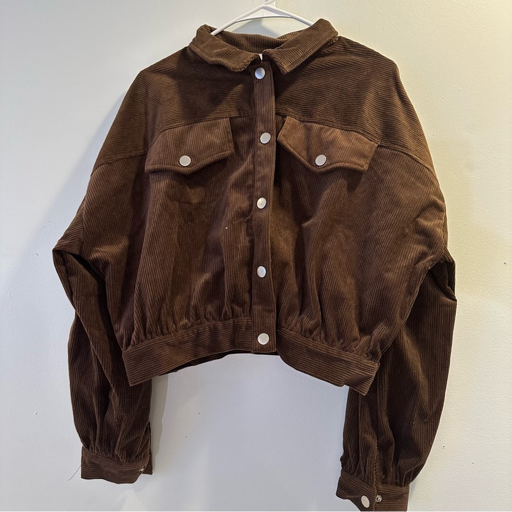 🧸Women’s Cropped Brown Corduroy Jacket🤎